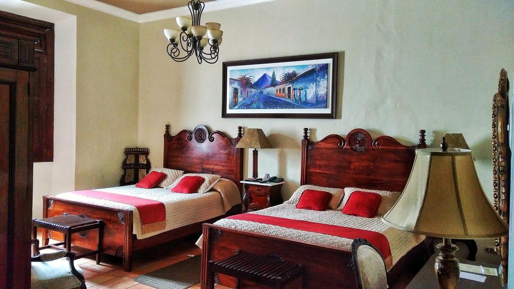 Hotel Aurora Antigua Bagian luar foto